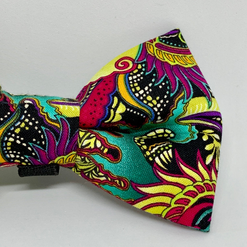 Fantasy - Bow Tie - The Sophisticated Pet